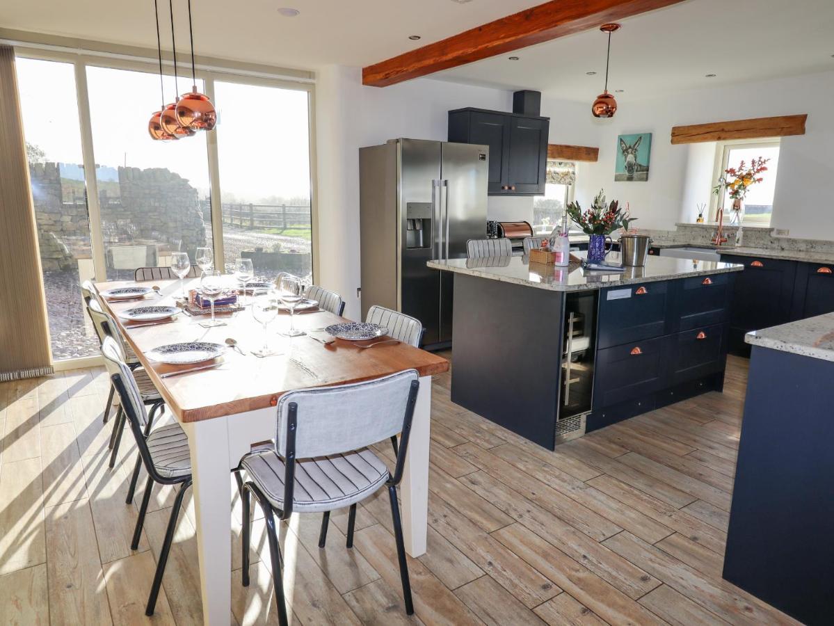 Pastures Barn Villa ลีก ภายนอก รูปภาพ