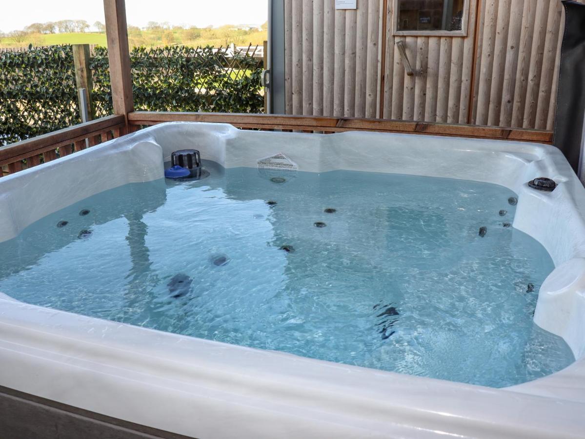 Pastures Barn Villa ลีก ภายนอก รูปภาพ